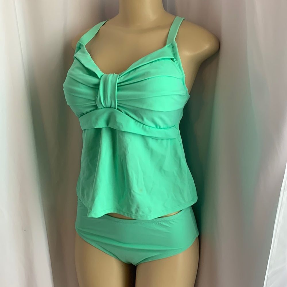 Chadwick’s Ladies Swimsuit Tankini Swimwear 2-piece Mint Green 12